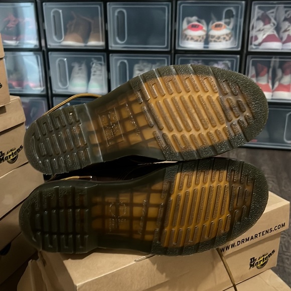 Brown 1460 men’s dr. Martens multiple sizes - Picture 5 of 5